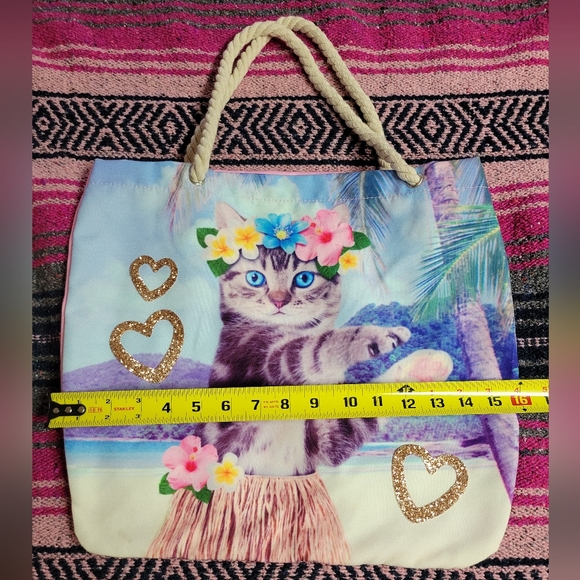 Absolutely adorable hula cat carry all glitter heart details super cute - Picture 3 of 8